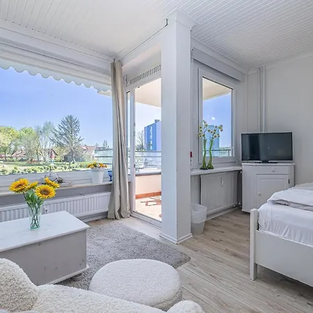 Appartement Fewo1846 - Sonne Und - Kleines Studio-apartment Mit Balkon Und Meerblick *